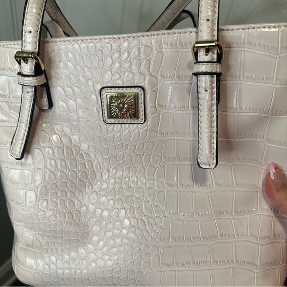 Anne Klein Crocodile-Embossed Tote Bag Light Pink - Picture 4 of 9